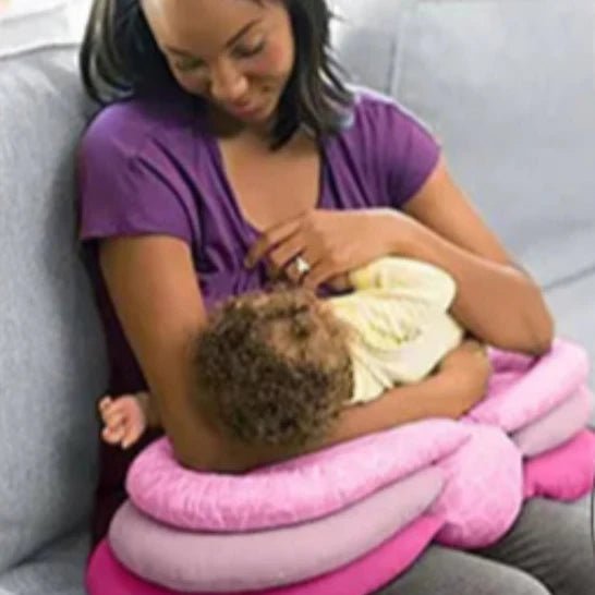 Coussin d'Allaitement - SnuggleFeed™ - Rose - Nos Bébés dAmour