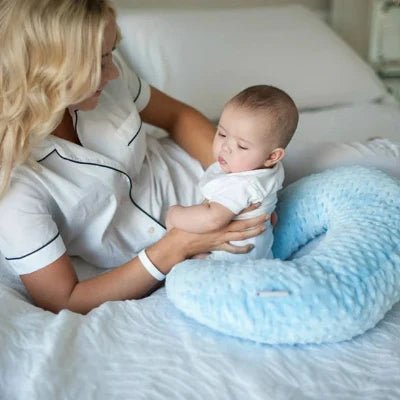 Coussin d'Allaitement - MamiCuddle™ - Bleu - Nos Bébés dAmour