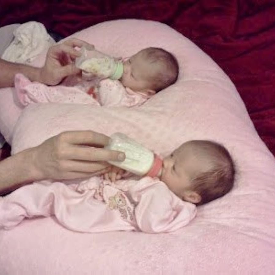 Coussin d'Allaitement - TwinCuddle™ - Rose - Nos Bébés dAmour